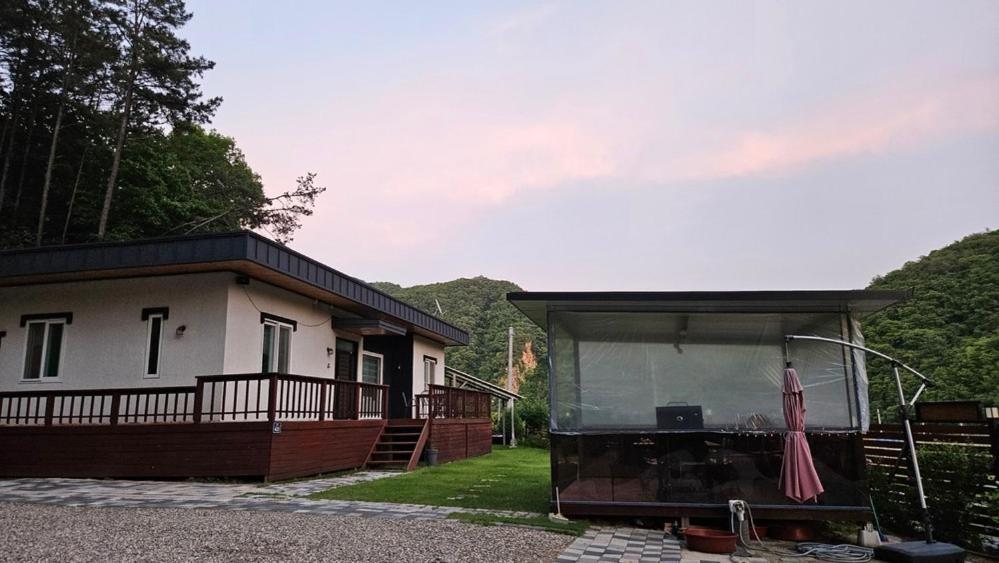 Hongcheon Habori Private Pension Exterior photo